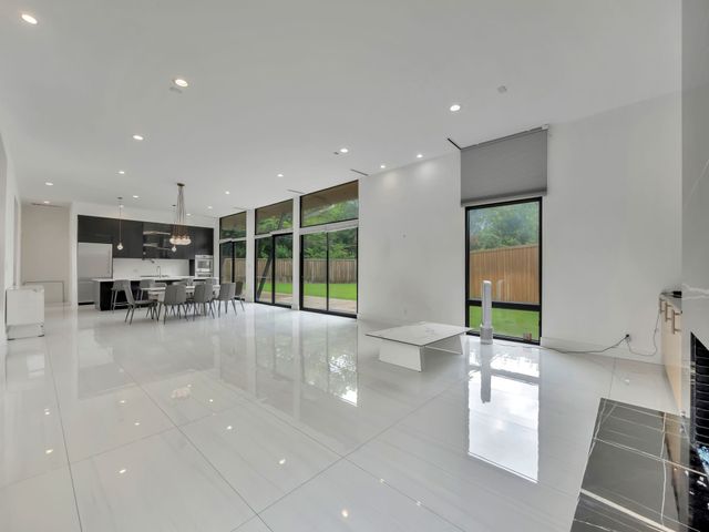 11248 Jamestown Road, Dallas, TX 75230