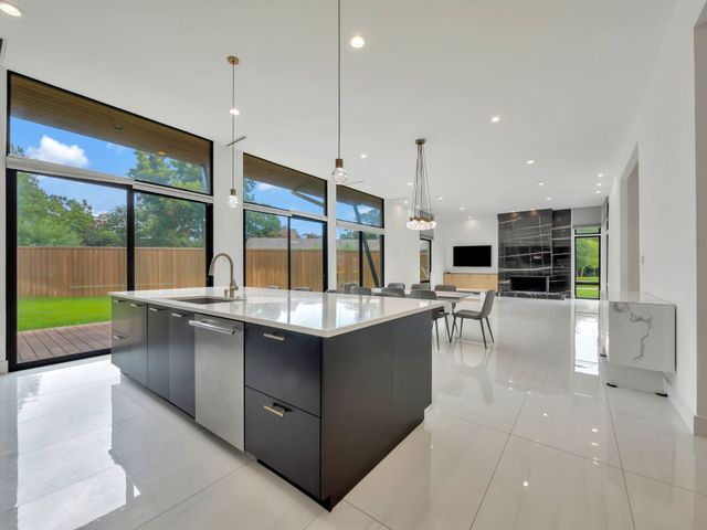11248 Jamestown Road, Dallas, TX 75230