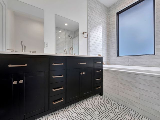 11248 Jamestown Road, Dallas, TX 75230