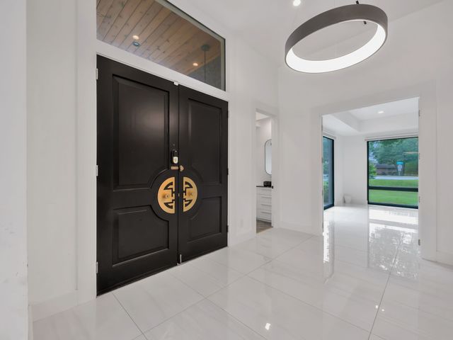 11248 Jamestown Road, Dallas, TX 75230