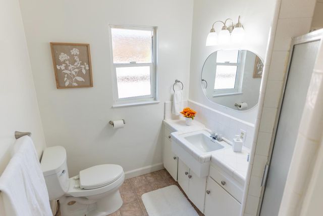 3605 E Cortland Avenue, Fresno, CA 93726