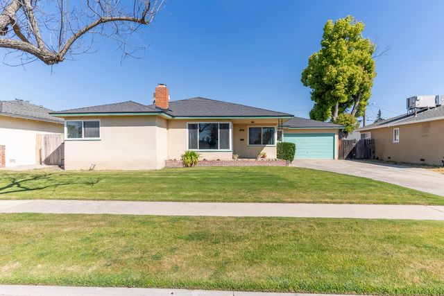 3605 E Cortland Avenue, Fresno, CA 93726