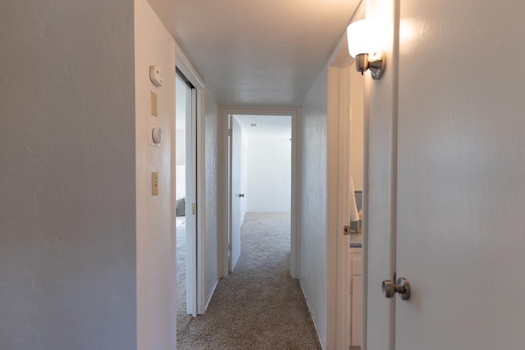 Image 14 of property listing at 3605 E Cortland Avenue, Fresno, CA 93726