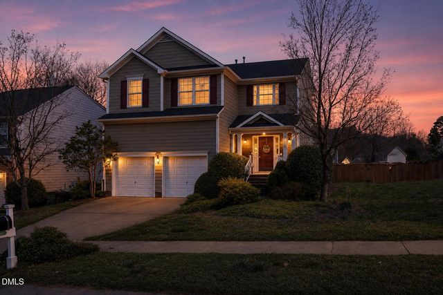 120 Carolina Town Lane, Holly Springs, NC 27540
