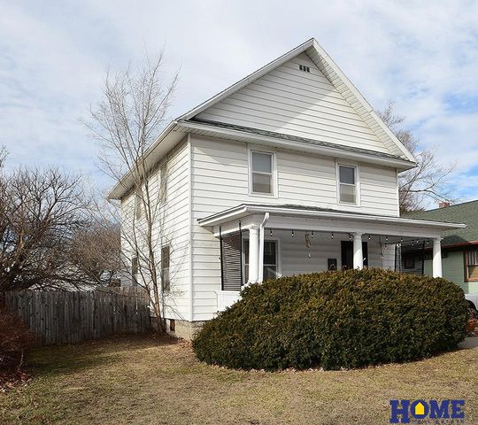 735 S 29th Street, Lincoln, NE 68510