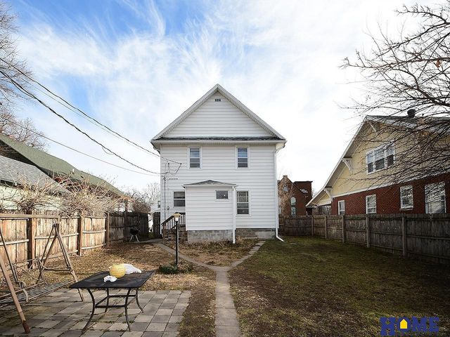 735 S 29th Street, Lincoln, NE 68510