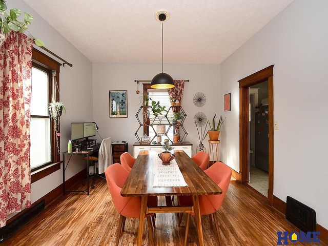 735 S 29th Street, Lincoln, NE 68510