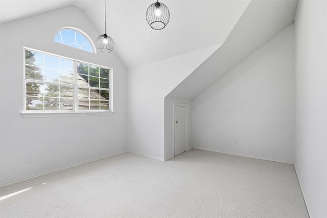 1913 W Arbor Rose Drive, Grand Prairie, TX 75050