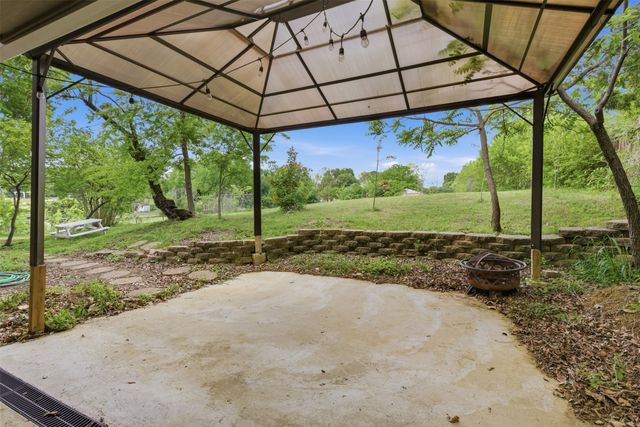 1913 W Arbor Rose Drive, Grand Prairie, TX 75050