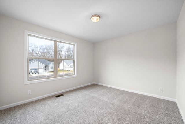 333 Tisha Ct, Clarksville, TN 37042