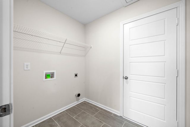 333 Tisha Ct, Clarksville, TN 37042