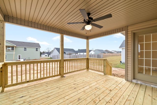 333 Tisha Ct, Clarksville, TN 37042