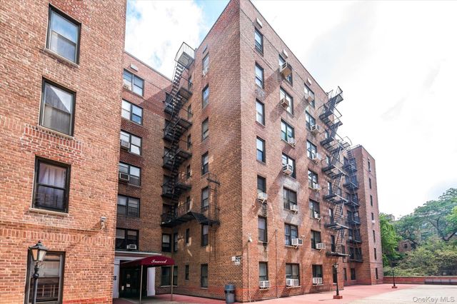 83-75 Woodhaven Boulevard 1C, Woodhaven, NY 11421