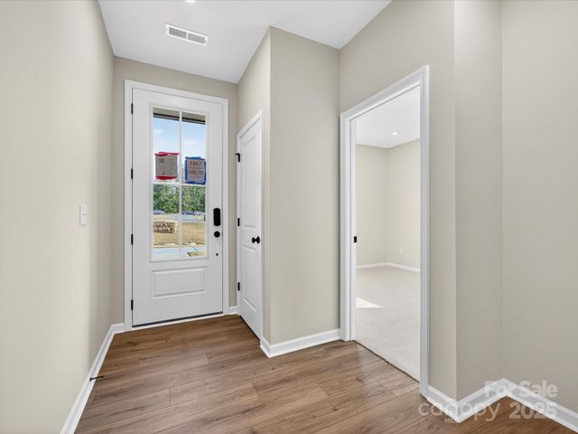 1343 Sandstar Lane, Charlotte, NC 28226