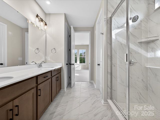 1343 Sandstar Lane, Charlotte, NC 28226