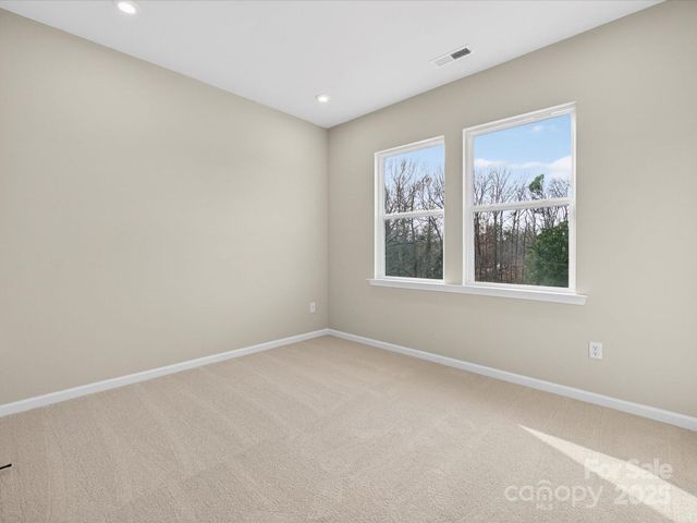 1343 Sandstar Lane, Charlotte, NC 28226