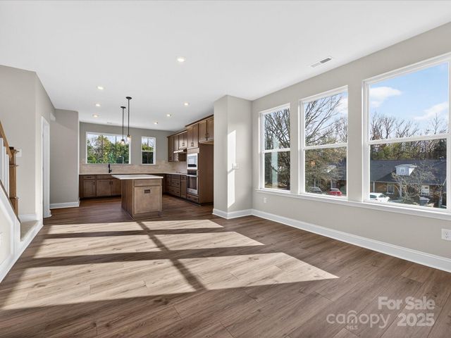 1343 Sandstar Lane, Charlotte, NC 28226