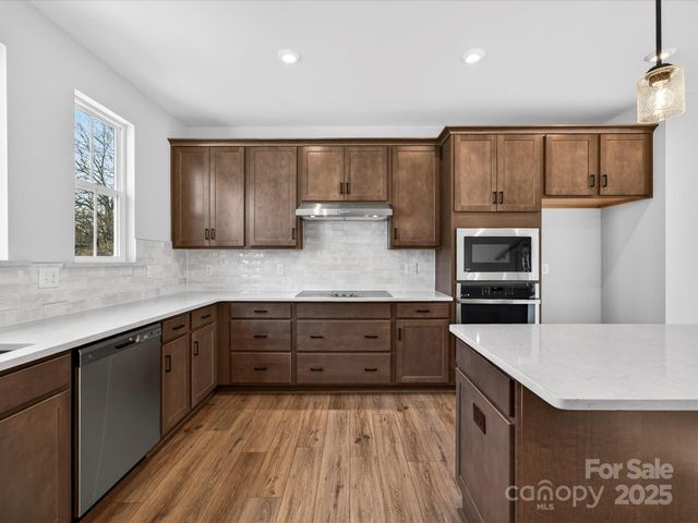 1343 Sandstar Lane, Charlotte, NC 28226