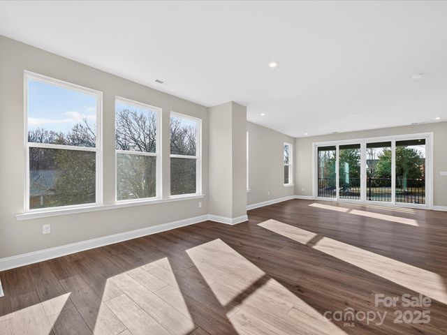 1343 Sandstar Lane, Charlotte, NC 28226