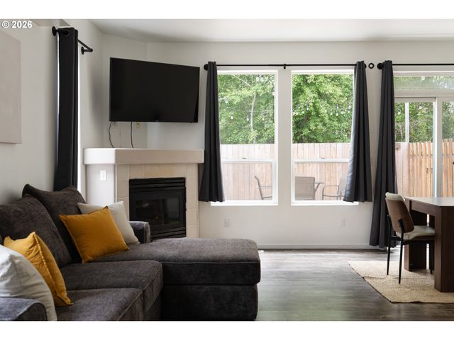 4083 Sw 182ND Pl, Beaverton, OR 97078