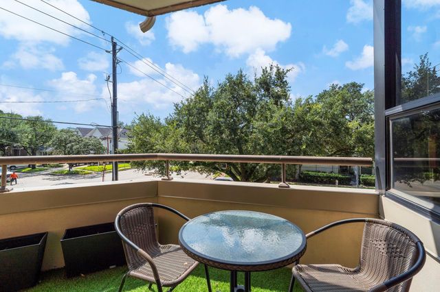 5200 Weslayan Street A201, Houston, TX 77005