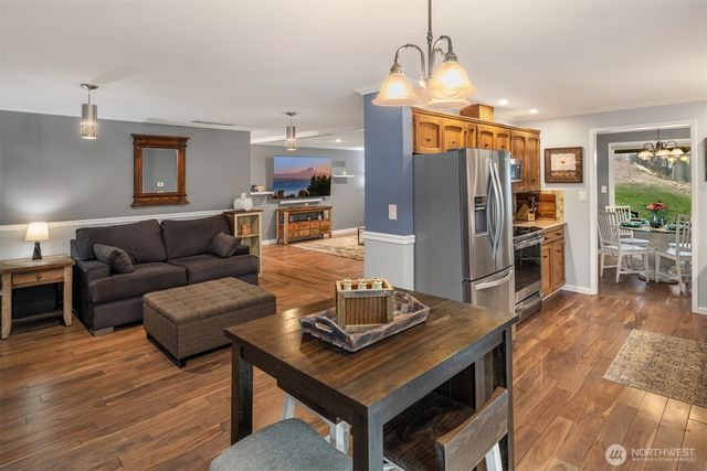 18211 128th Place SE, Snohomish, WA 98290