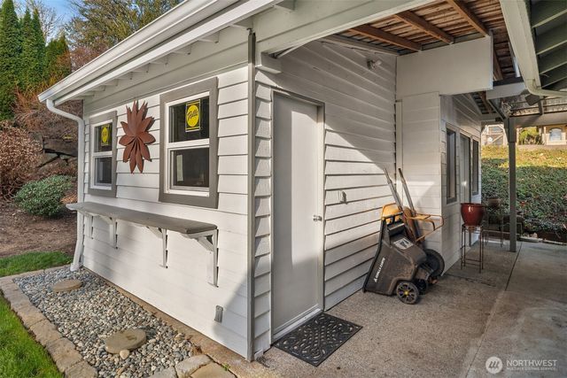 18211 128th Place SE, Snohomish, WA 98290