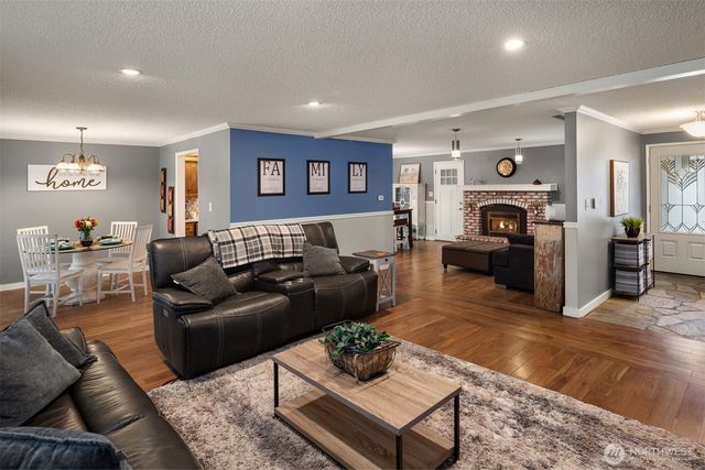 18211 128th Place SE, Snohomish, WA 98290