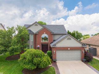 30139 Highgate Drive, Chesterfield Twp, MI 48051