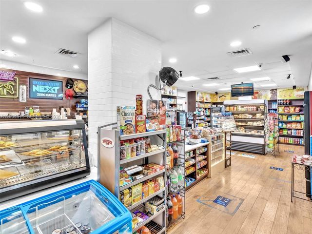 1200 West Ave 305, Miami Beach, FL 33139