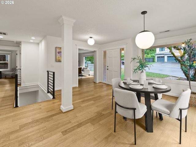808 ELLIS Ave, Lake Oswego, OR 97034