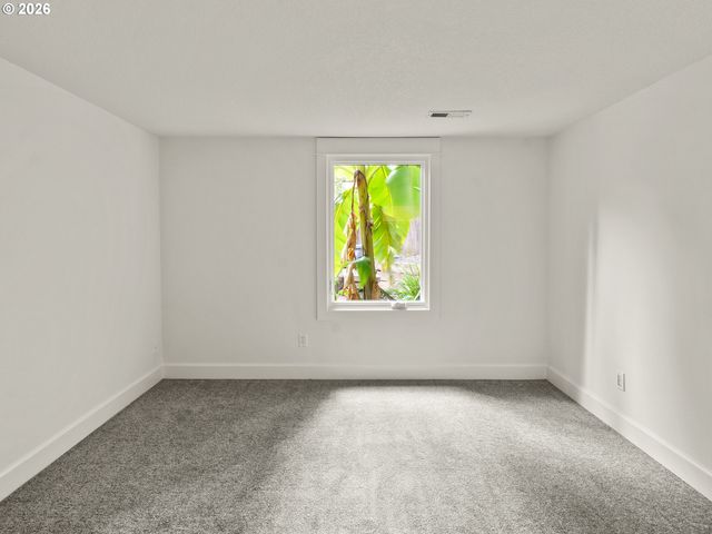 808 ELLIS Ave, Lake Oswego, OR 97034