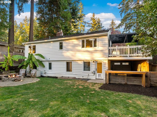 808 ELLIS Ave, Lake Oswego, OR 97034