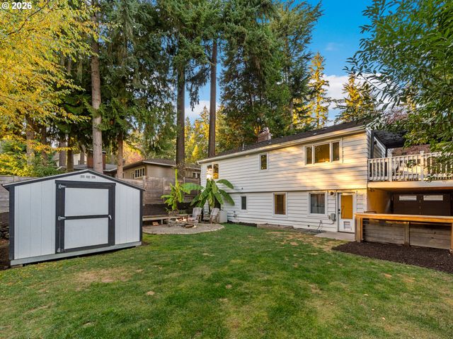 808 ELLIS Ave, Lake Oswego, OR 97034
