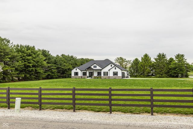 195 N 300 W, Lebanon, IN 46052