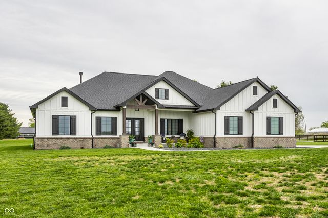 195 N 300 W, Lebanon, IN 46052