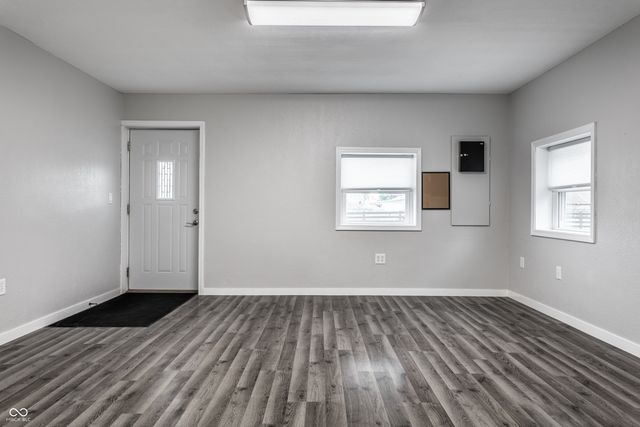 195 N 300 W, Lebanon, IN 46052