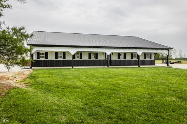 195 N 300 W, Lebanon, IN 46052