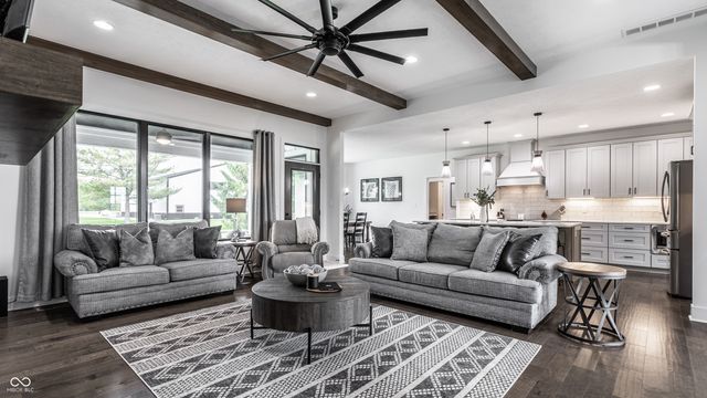 195 N 300 W, Lebanon, IN 46052