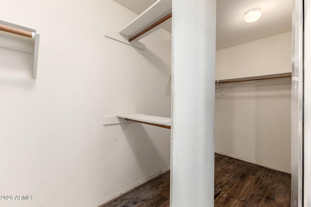 Image 20 of property listing at 1320 W MOUNTAIN SKY Avenue, Phoenix, AZ 85045