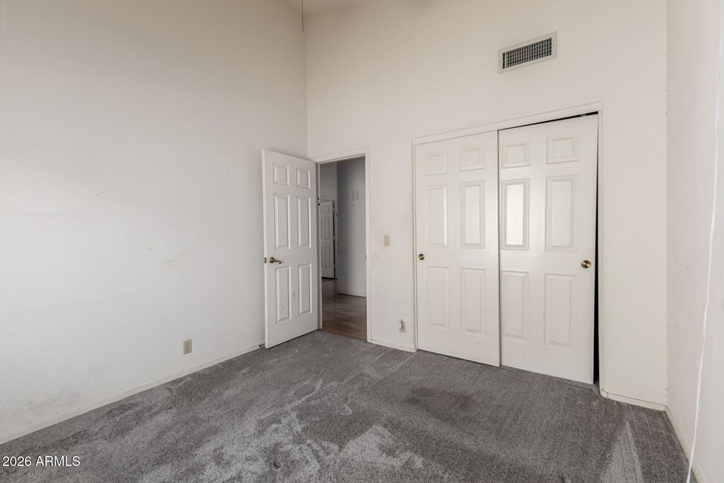 Image 22 of property listing at 1320 W MOUNTAIN SKY Avenue, Phoenix, AZ 85045