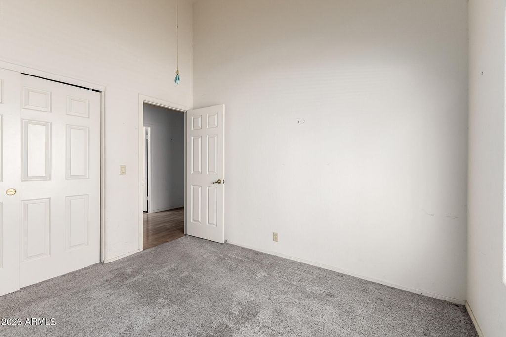 Image 24 of property listing at 1320 W MOUNTAIN SKY Avenue, Phoenix, AZ 85045