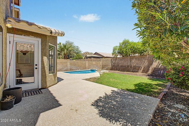 2224 E MORROW Drive, Phoenix, AZ 85024