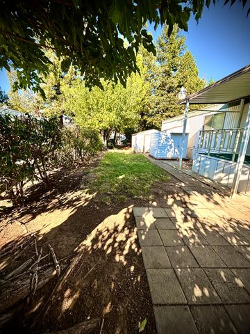 7252 Whitehouse Drive, 63, Anderson, CA 96007