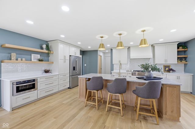 6908 Creekridge Trail, Indianapolis, IN 46256