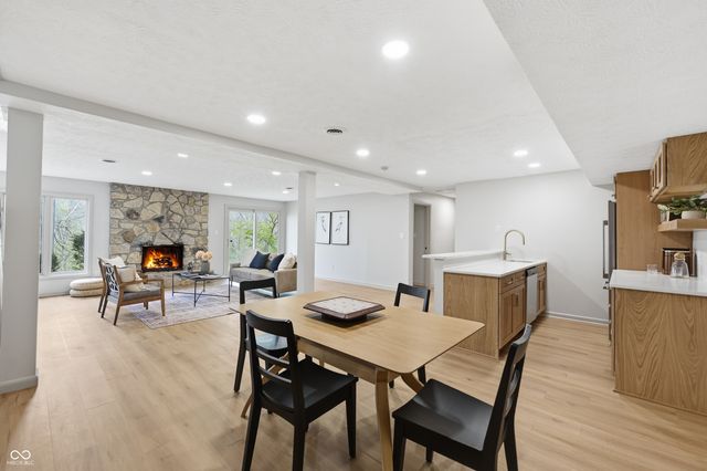 6908 Creekridge Trail, Indianapolis, IN 46256