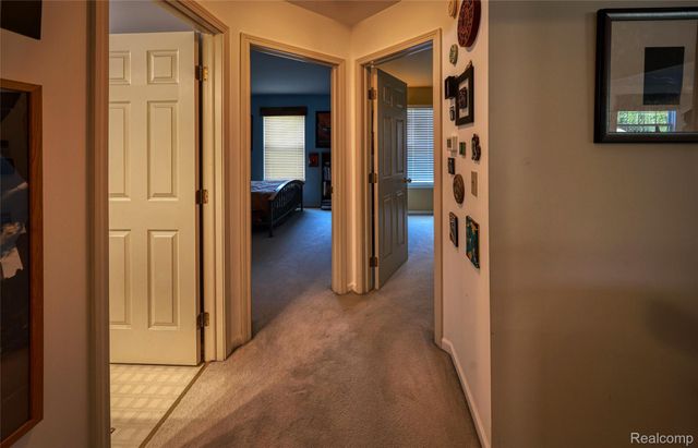 1221 Windsor Street, Grand Blanc Charter Township, MI 48507