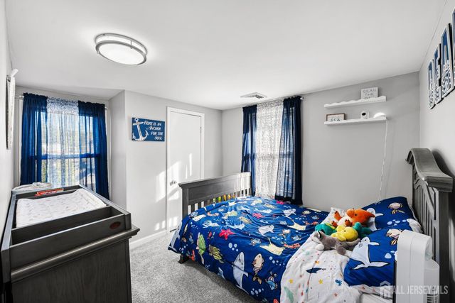 42 John Street, Helmetta, NJ 08828