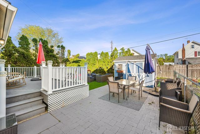 42 John Street, Helmetta, NJ 08828