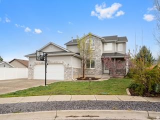 6024 S 1200 E, South Ogden, UT 84405